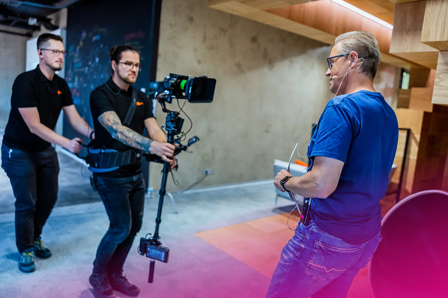 eventguru-b2b-online-event-steadicam-operator-1.webp