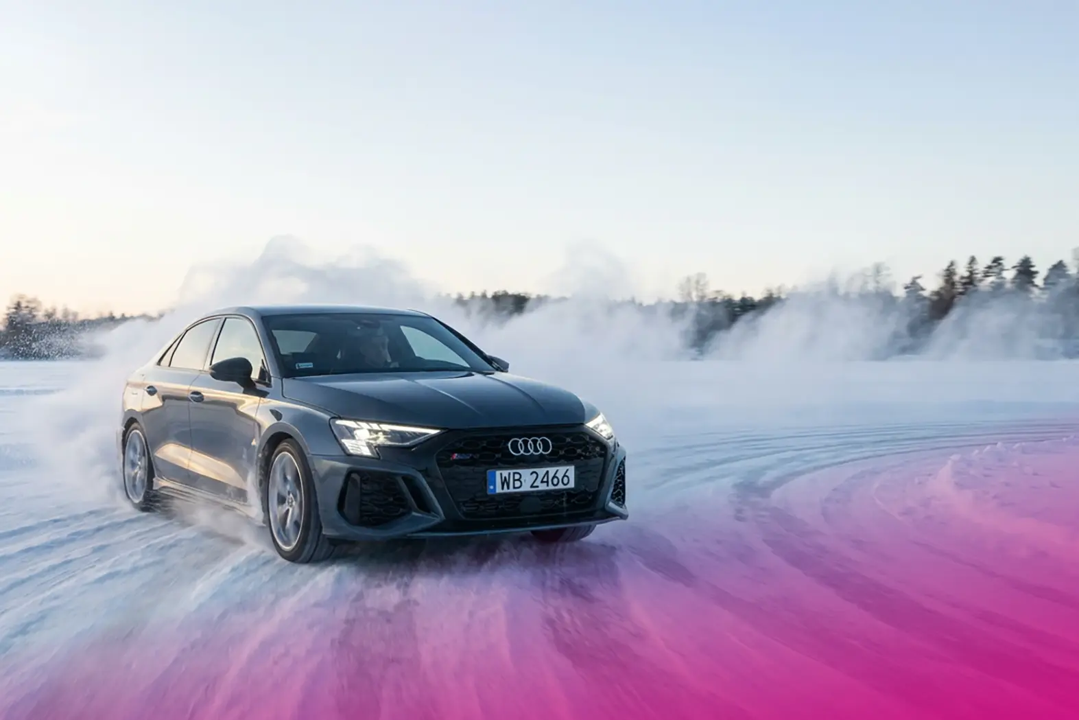 eventguru-b2b-vip-lapland-snowmobile--lake-frozen-ride