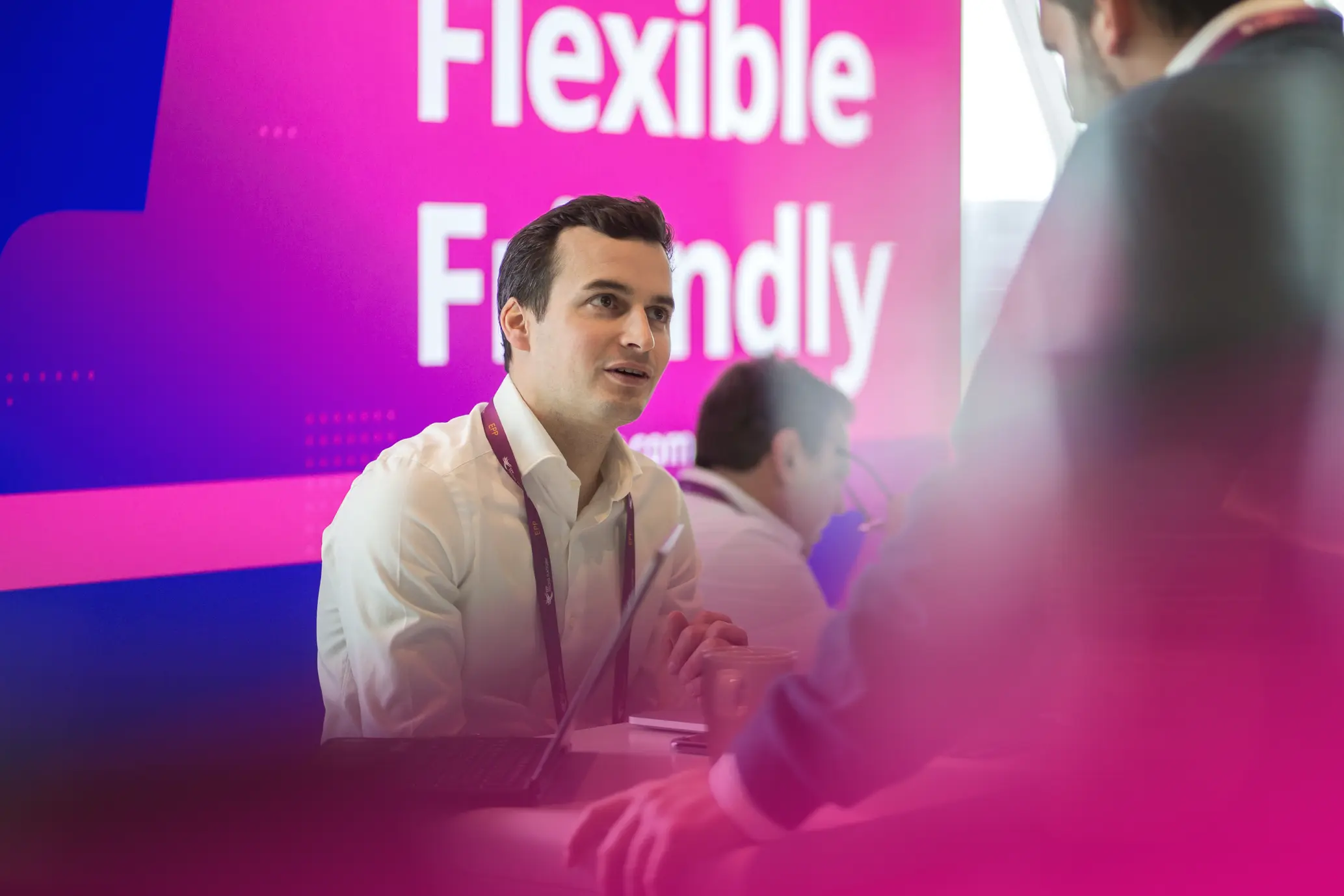 eventguru-booth-pricing-software-sales-person